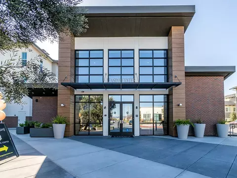 50 Vintage Cir #60-0230, Pleasanton, CA 94566