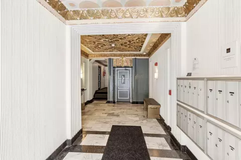 1870 Pacific Ave #204, San Francisco, CA 94109
