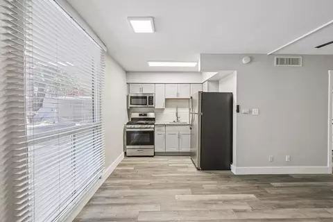 5245 E Thomas Rd #E67, Phoenix, AZ 85018 photo 11
