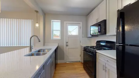 3349 Harrison St #3860, Denver, CO 80205