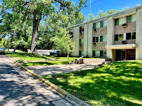 301 SE Saint Anthony Ave #3D, Minneapolis, MN 55414