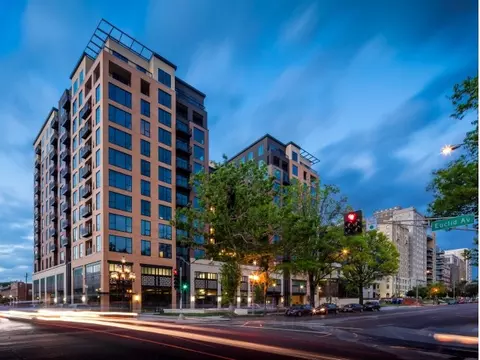 4643 Lindell Blvd #1208, Saint Louis, MO 63108