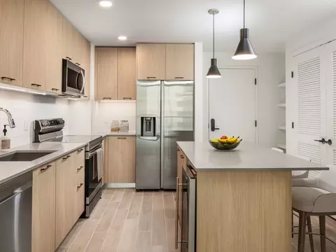 3811 Shipping Ave #505, Miami, FL 33146