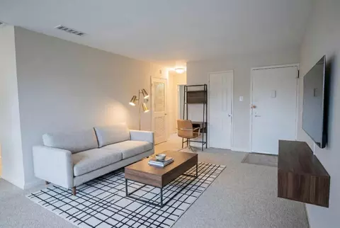 8201 Henry Ave #M 09, Philadelphia, PA 19128