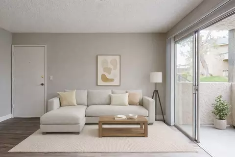 2196 W Kendall Dr #212, San Bernardino, CA 92407