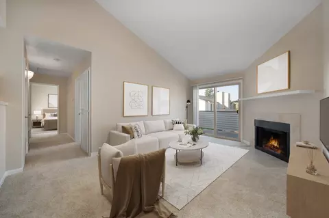 1010 Madden Ln #73, Roseville, CA 95661
