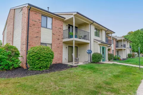 900 Wabash Cir #1215, Huntington, IN 46750