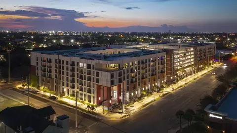 501 NW 7th Ave #465, Fort Lauderdale, FL 33311
