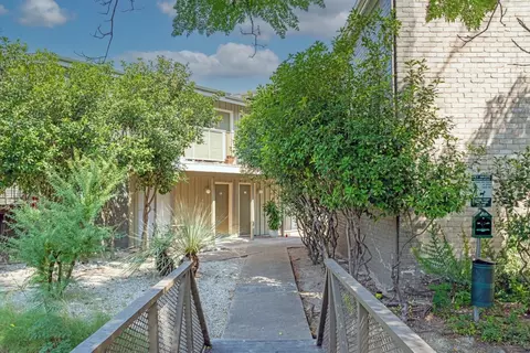 1507 Houston St #OCR-213, Austin, TX 78756