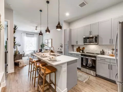 5100 Bolm Rd #345, Austin, TX 78721