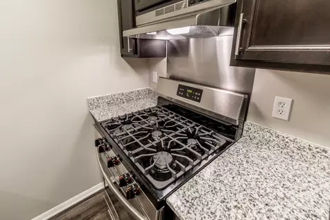 3401 John Hinkle Pl #00204, Bloomington, IN 47408