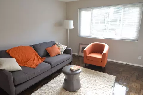 1101 10th Ave E #206, Seattle, WA 98102