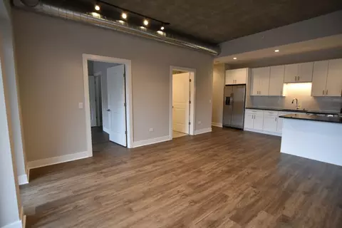 3833 N Broadway #3833-619, Chicago, IL 60613