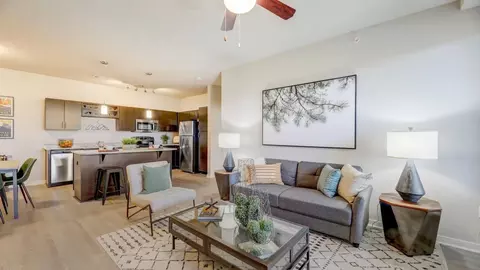 805 Price Dr #5308, Locust Grove, GA 30248