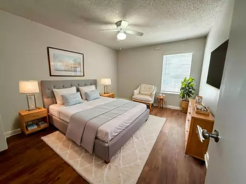 2204 W North Loop Blvd #ELP2202-150, Austin, TX 78756