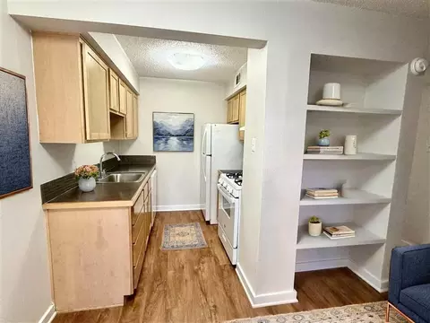 2204 W North Loop Blvd #ELP2202-150, Austin, TX 78756