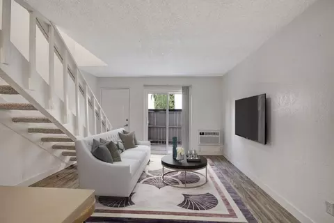 5737 Angelina Ave #17, Carmichael, CA 95608
