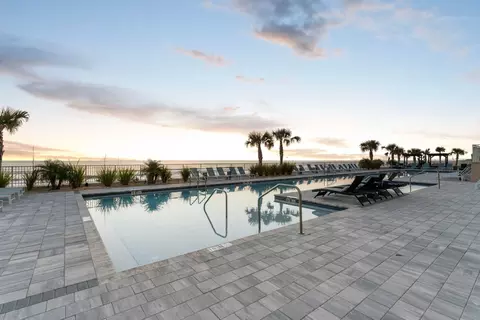 1216 N Atlantic Ave #104, Daytona Beach, FL 32118