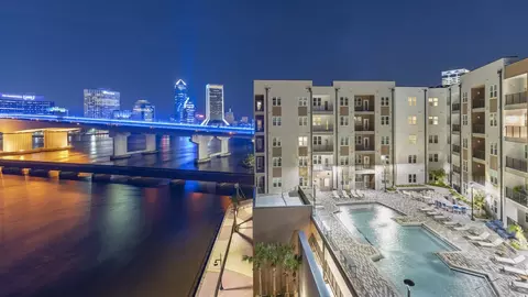 959 Prudential Dr #8016, Jacksonville, FL 32207
