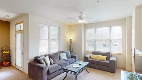 1351 Okeeffe Ave #3312, Sun Prairie, WI 53590