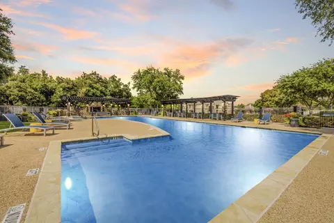 2450 Oak Hill Cir #1513, Fort Worth, TX 76109