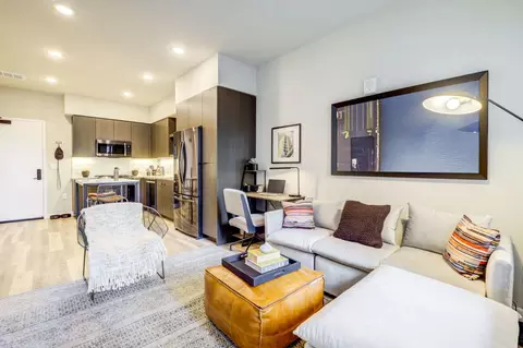 295 29th St #409, Oakland, CA 94611