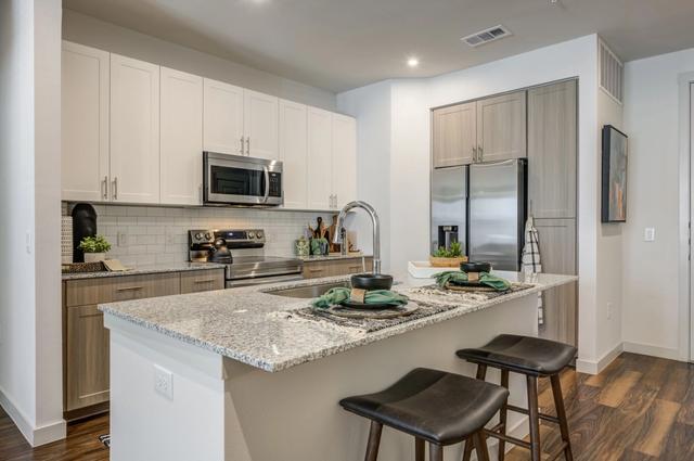 255 Williamsburg Pkwy #B303, Fate, TX 75189
