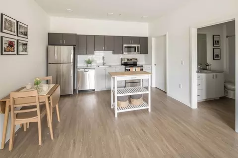 588 SE 217th Ave #352, Gresham, OR 97030