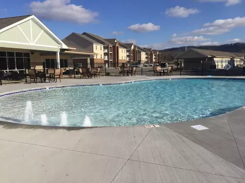 805 Indian Trail Dr #D-D36, Kingsport, TN 37660