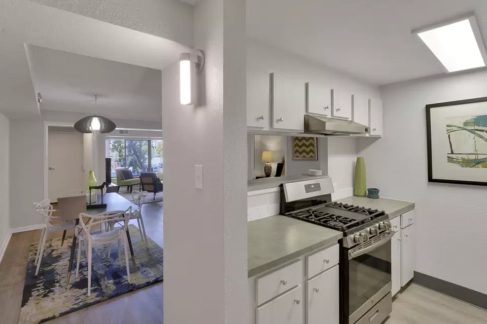  3725 3725 E Buchtel Blvd #4-205, Denver, CO 80210 photo 9