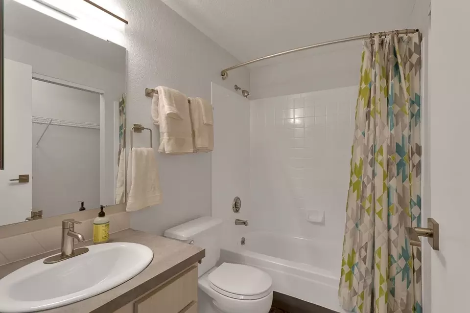  3725 3725 E Buchtel Blvd #4-205, Denver, CO 80210 photo 6