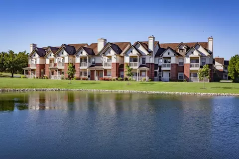 11400 Gables Dr #209, Fishers, IN 46038