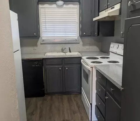 110 Northridge Dr #300, Cleburne, TX 76033