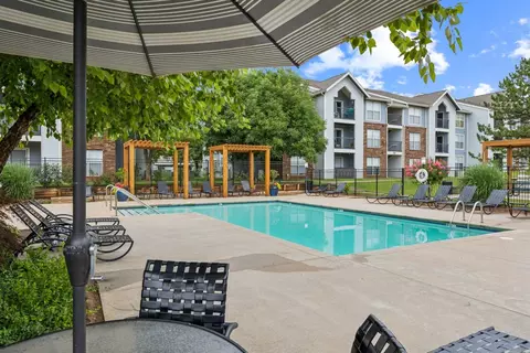 360 N Pebble Creek Ter #250-250-303, Mustang, OK 73064