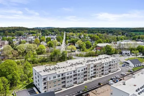 4000 Emerson Dr #1416, Mount Wolf, PA 17347
