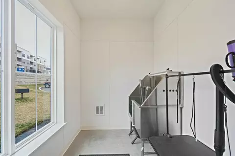 4000 Emerson Dr #1416, Mount Wolf, PA 17347