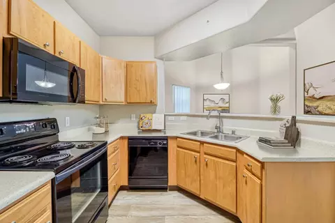 3351 Duckhorn Dr #07-737, Sacramento, CA 95833