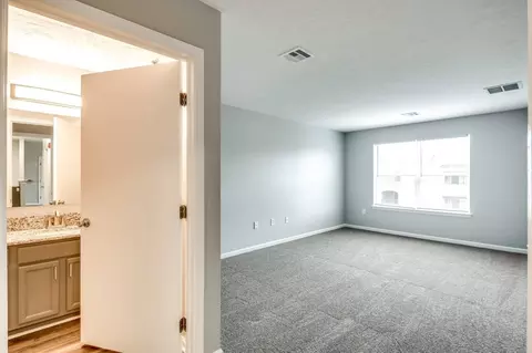 310 Honeysuckle Dr #346, Marietta, PA 17547