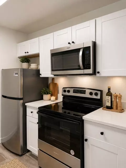 5630 California Ave SW #21, Seattle, WA 98136