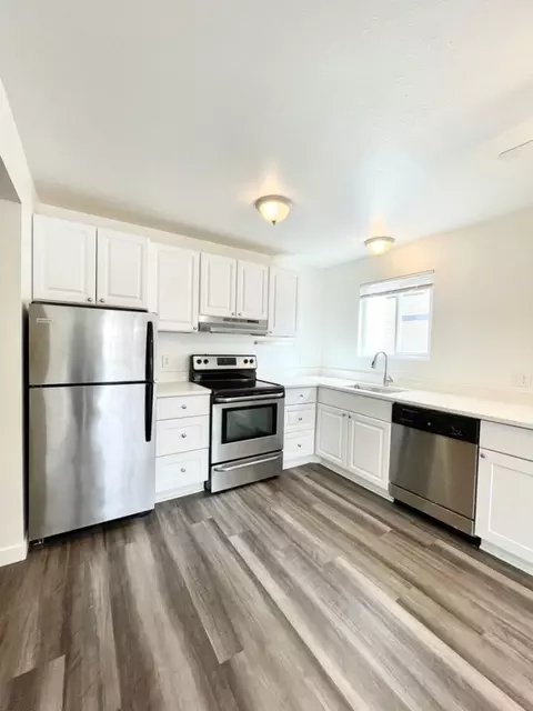 5630 California Ave SW #21, Seattle, WA 98136