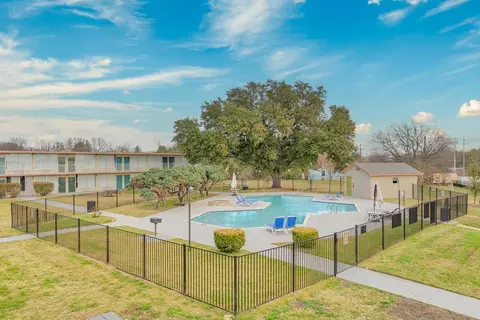 1635 Aquarena Springs Dr #245, San Marcos, TX 78666