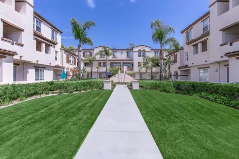 70 Sklar St #305, Ladera Ranch, CA 92694