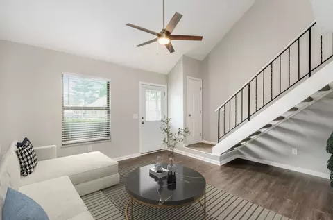 2115 Jewett Dr #P2137, Columbus, OH 43229