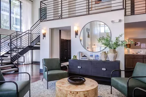 712 Tucker St #311, Raleigh, NC 27603