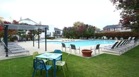 1245 Astor Ave #1421T, Ann Arbor, MI 48104