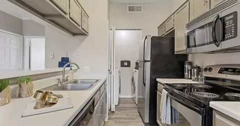 2311 Stratton Ln #00717, Arlington, TX 76006