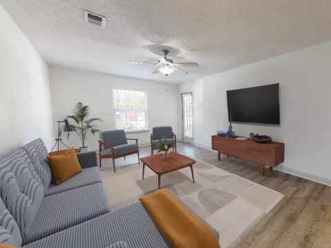 581 Abbotts Landing Dr #521-H, Fayetteville, NC 28314