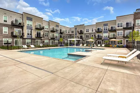 5401 94th Ave N #342, Brooklyn Park, MN 55443