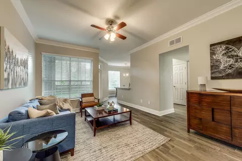 13050 Champions Park Dr #0219, Houston, TX 77069