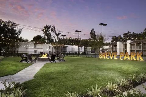 5601 E Orangethorpe Ave #B106, Anaheim, CA 92807